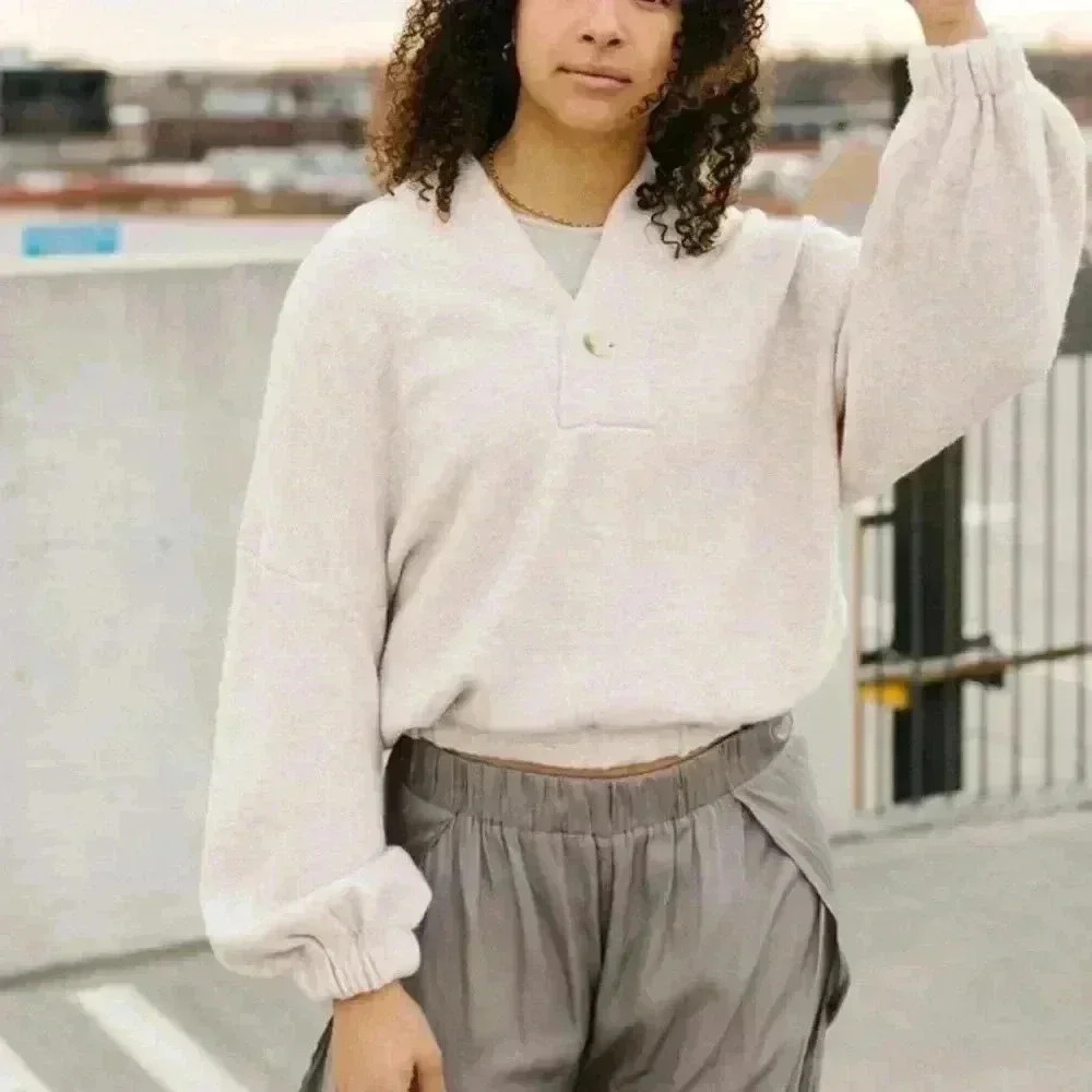 Grade & Gather Fold Collar Sweater‎ Oatmeal Size S